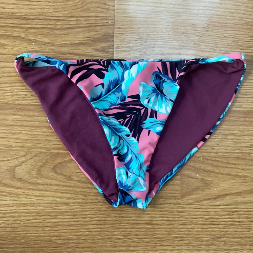 Women’s Bathing suit bottoms